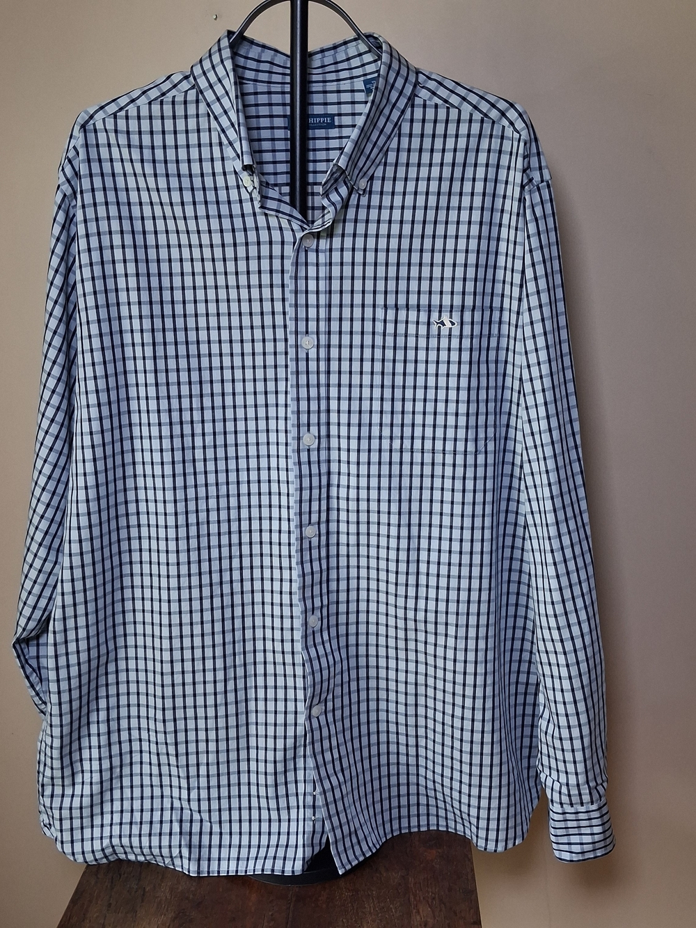 Fish Hippie Men's Plaid Button-Up Shirt; Size XL
